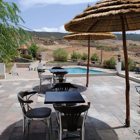 Tamanoucht Hotel Ifrane  Eksteriør billede
