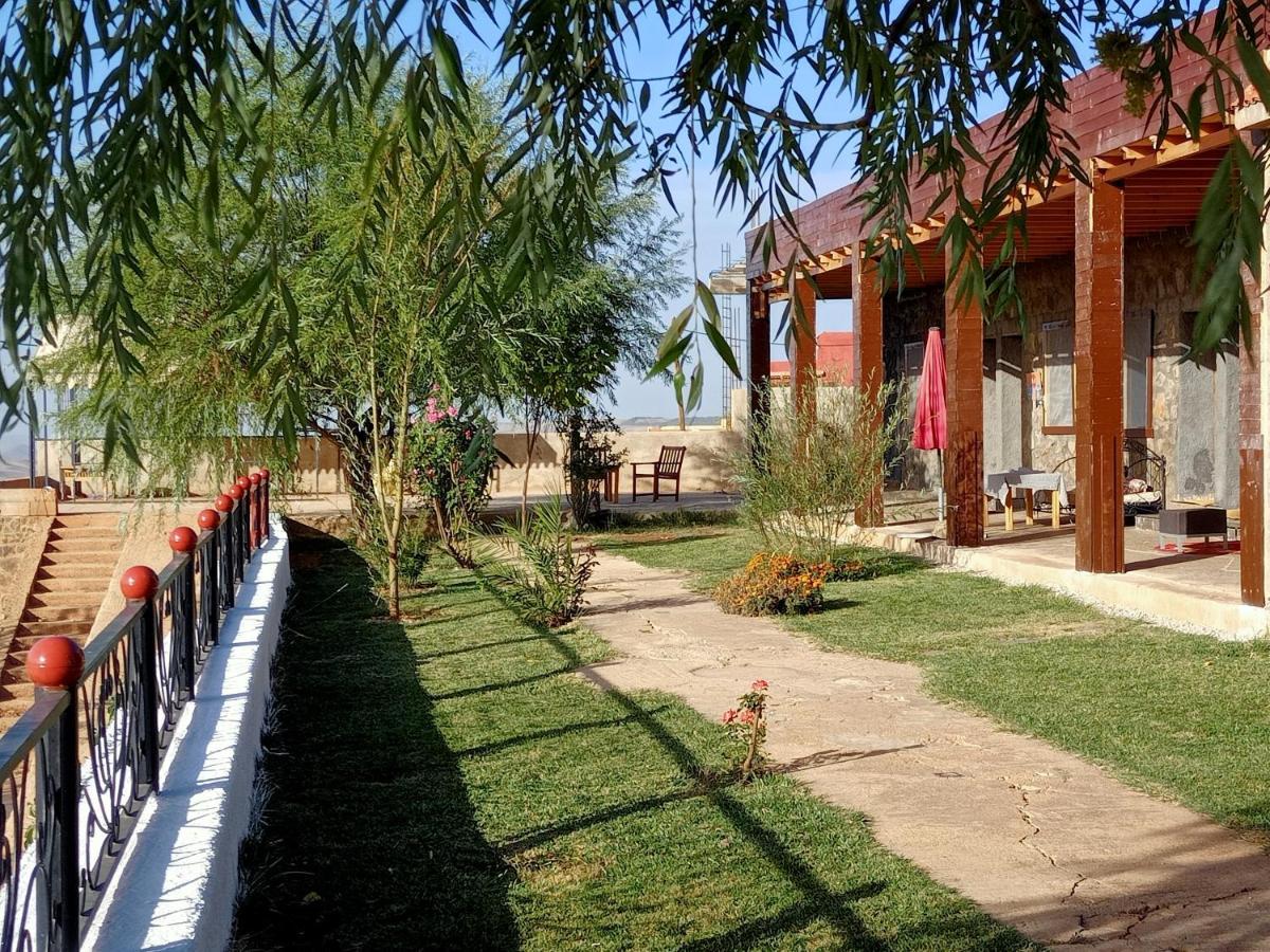 Tamanoucht Hotel Ifrane  Eksteriør billede